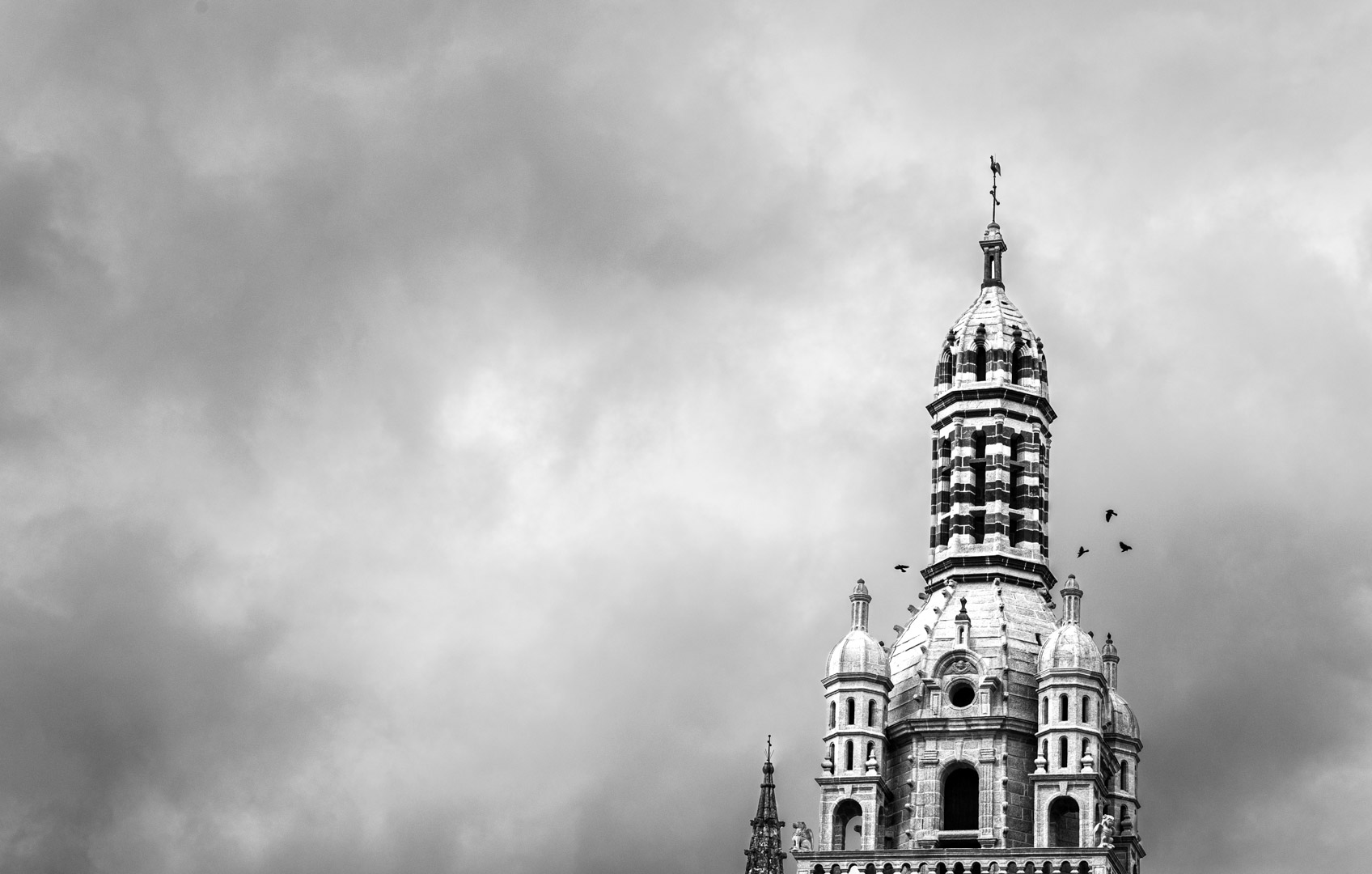 Clocher de l'enclos paroissial de Pleyben dans le Finistère en Bretagne